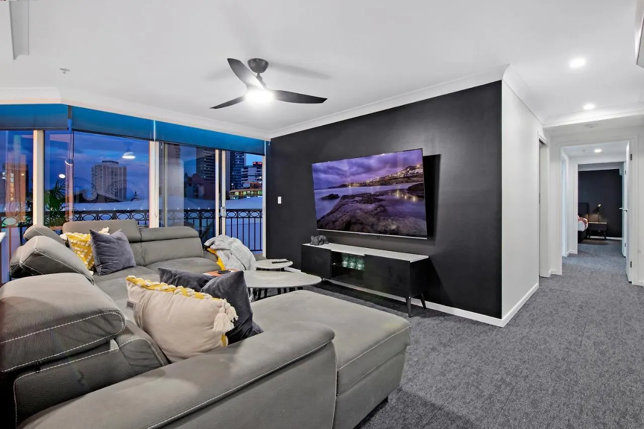 Chevron Renaissance - Self Contained & Privately Managed Apartments Gold Coast