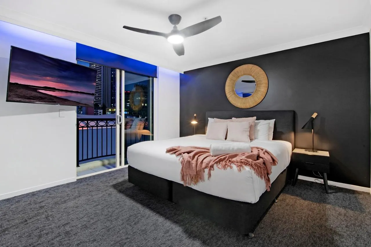 Chevron Renaissance - Self Contained & Privately Managed Apartments Gold Coast
