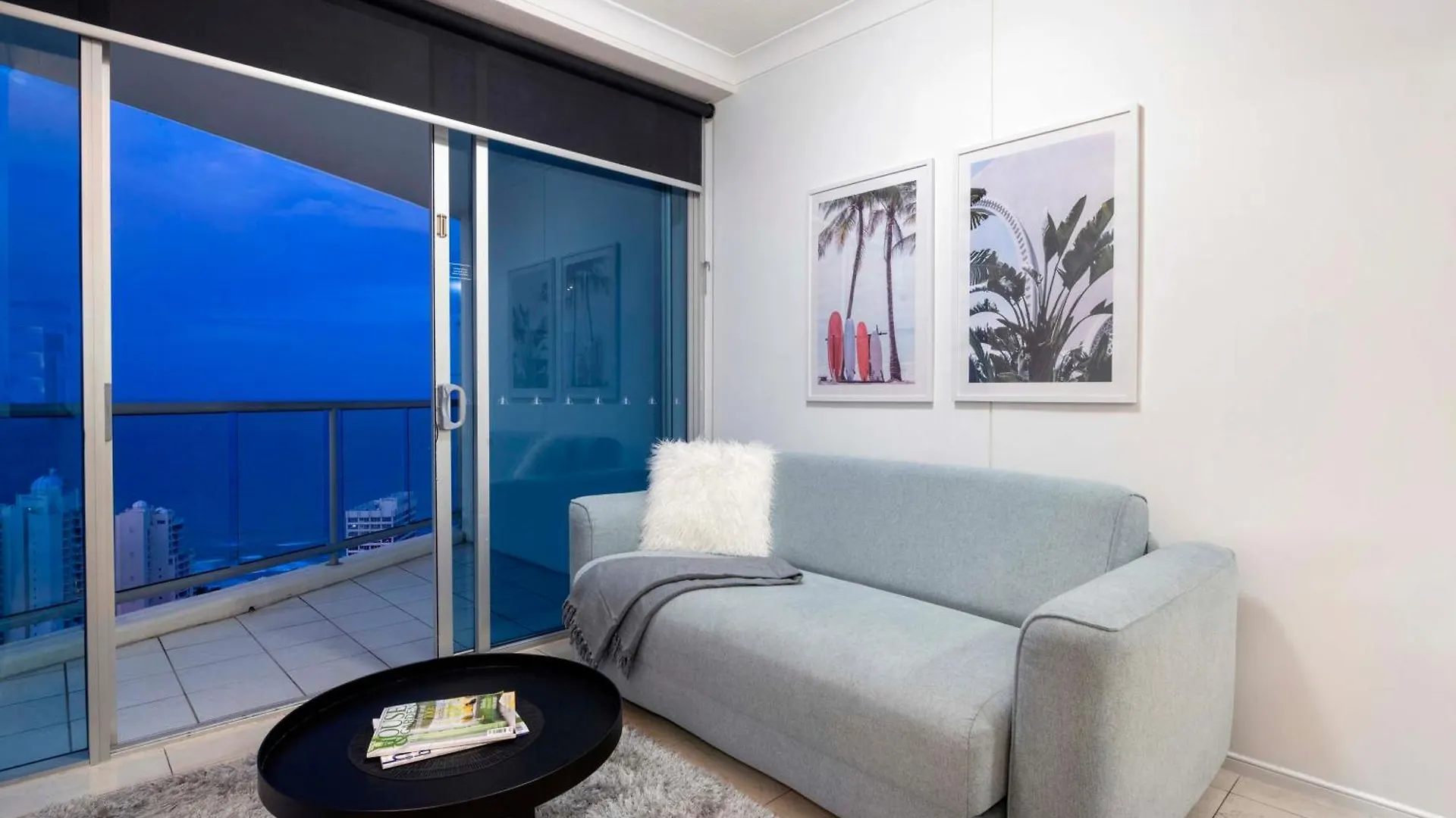 Chevron Renaissance - Self Contained & Privately Managed Apartments Gold Coast