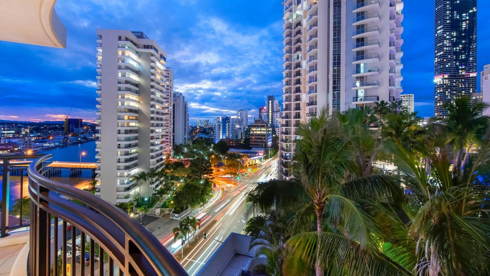 Chevron Renaissance - Self Contained & Privately Managed Apartments Gold Coast