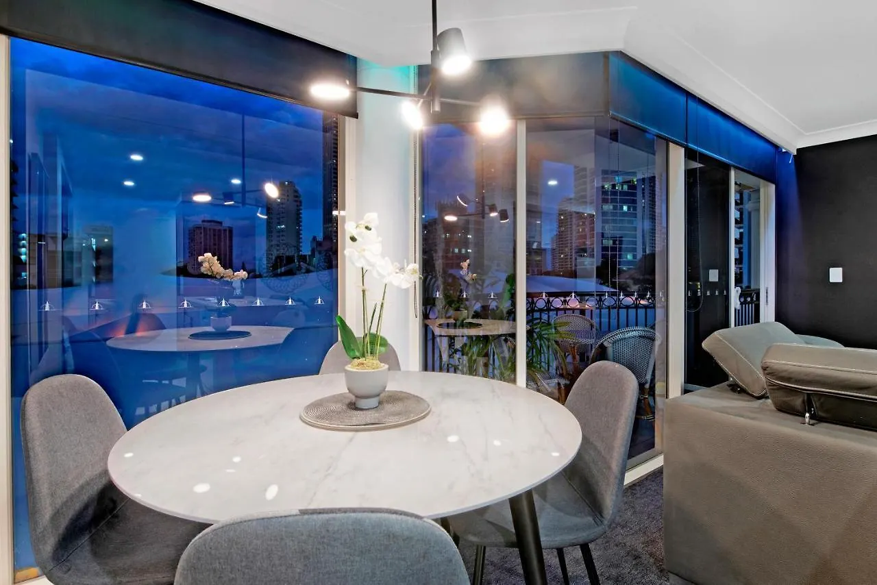 Chevron Renaissance - Self Contained & Privately Managed - Wow Stay גולד קוסט
