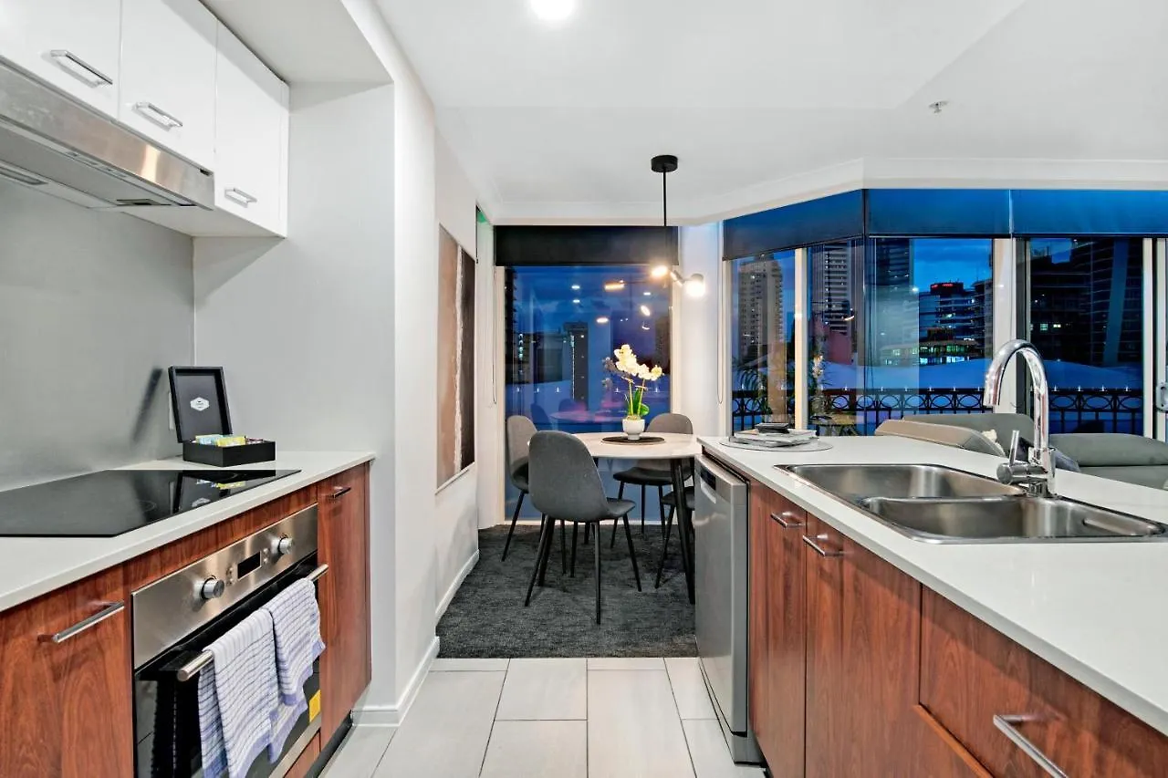 Chevron Renaissance - Self Contained & Privately Managed - Wow Stay אוסטרליה