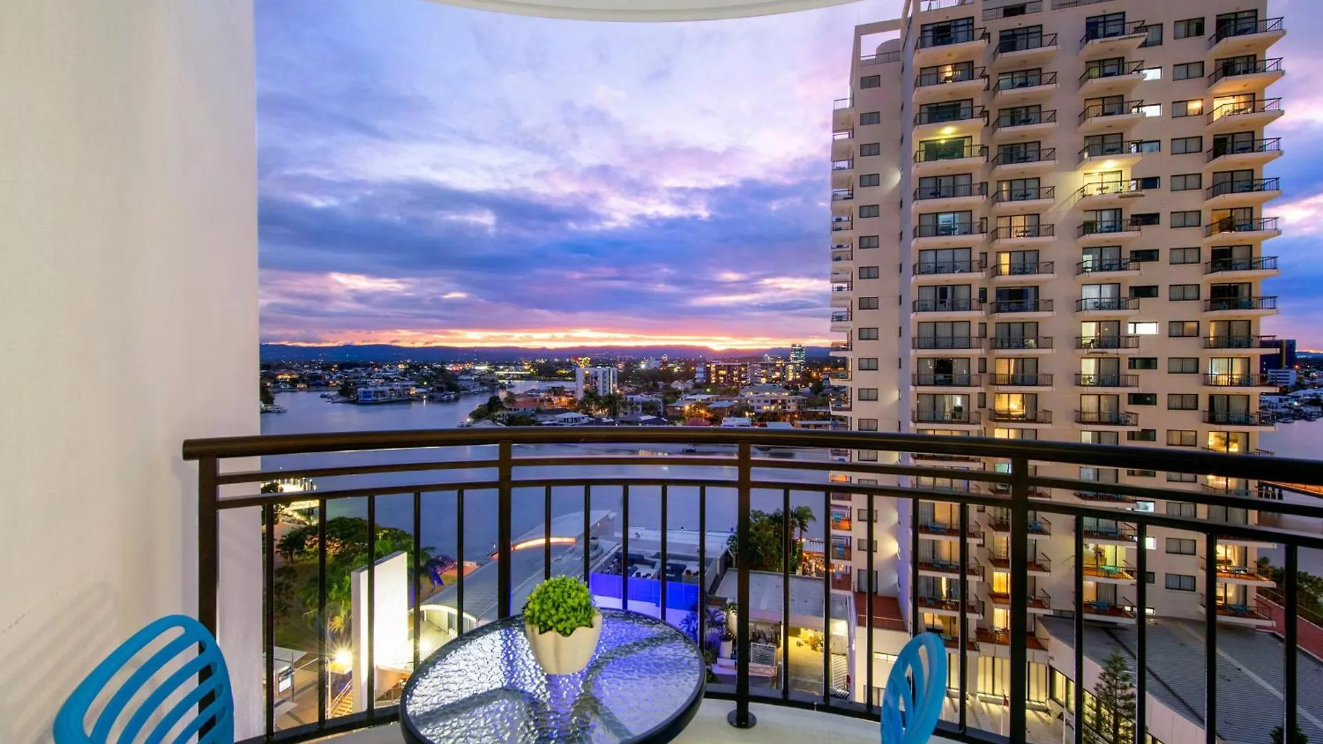 Chevron Renaissance - Self Contained & Privately Managed - Wow Stay 0*, גולד קוסט אוסטרליה