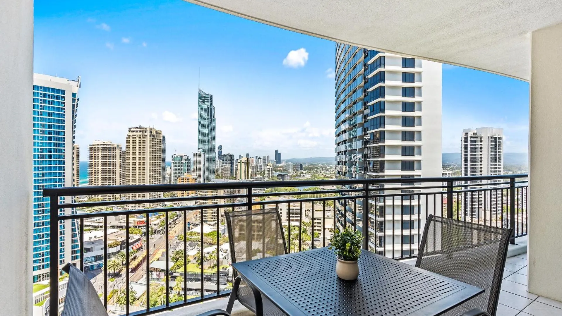 דירה Chevron Renaissance - Self Contained & Privately Managed - Wow Stay