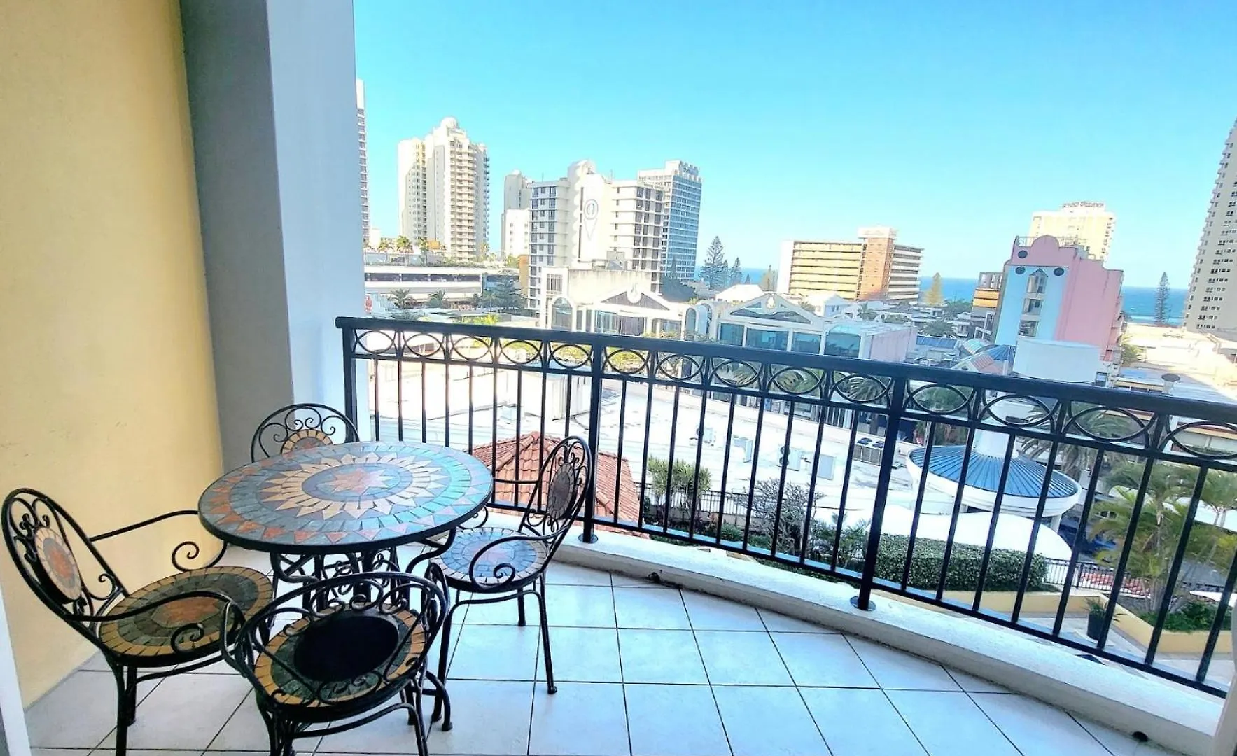 דירה Chevron Renaissance - Self Contained & Privately Managed - Wow Stay